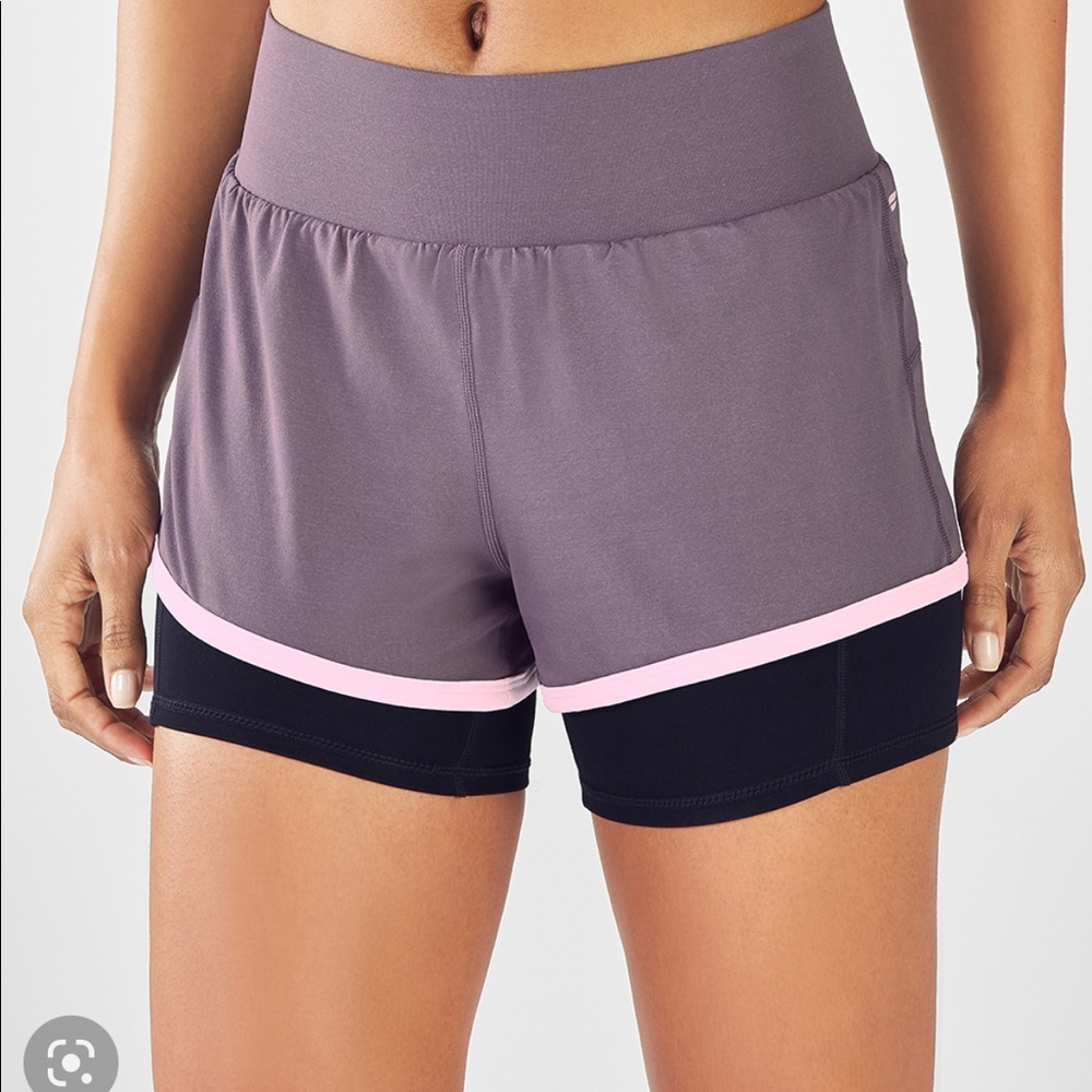 Olesia Shorts